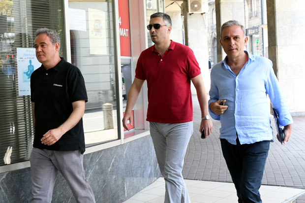 Конфузија око бојкота обара СзС